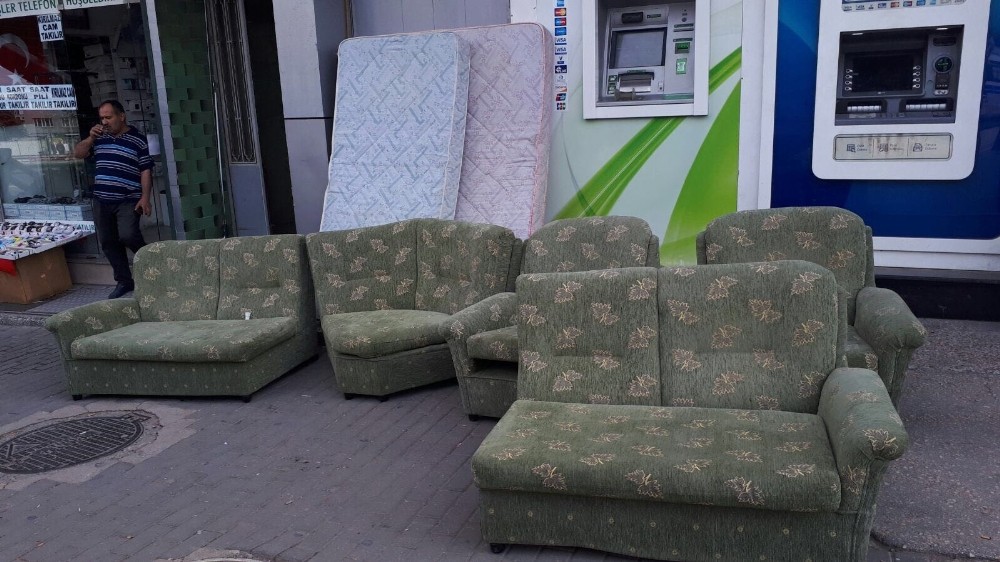 Osmangazi, İkinci El Eşyaları İhtiyaç Sahiplerine Ulaştırıyor