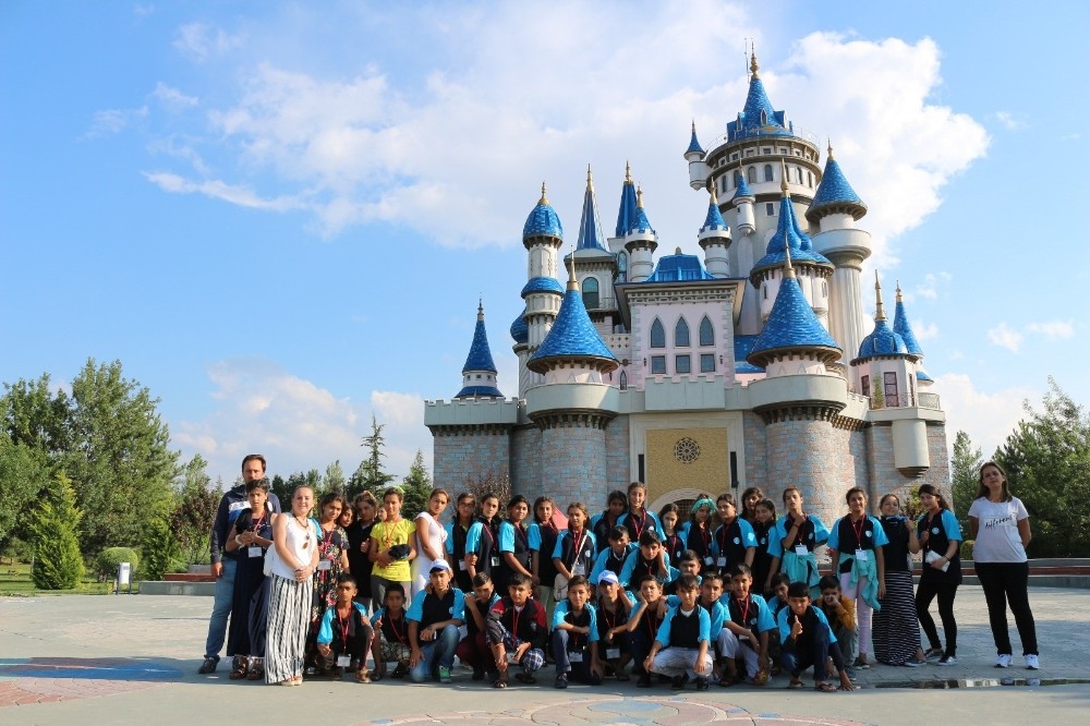 Roman Öğrenciler Türkiyeyi Geziyor