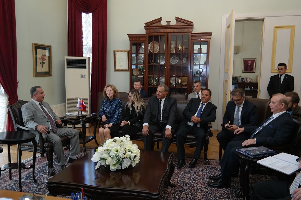 Slovakyadan İş Birliği İçin Yakın Markaj