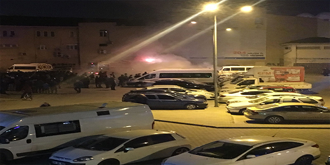 OTOMOBiL ALEV TOPUNA DöNDü