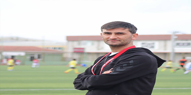 GENÇLERGü LiDERi YENDi