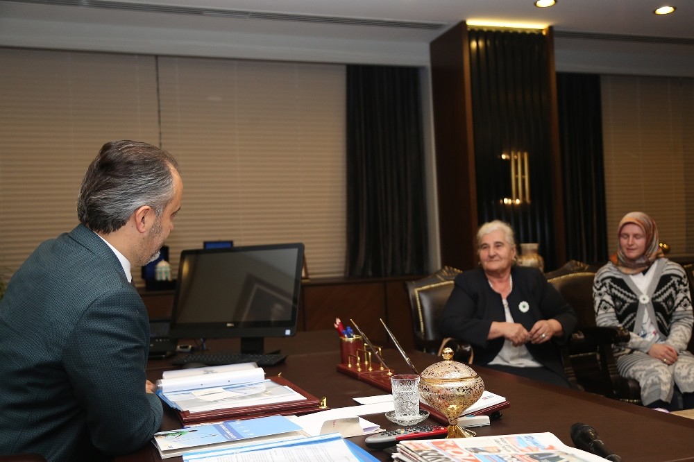 Başkan Aktaştan ‘Srebrenica Annelerine Moral