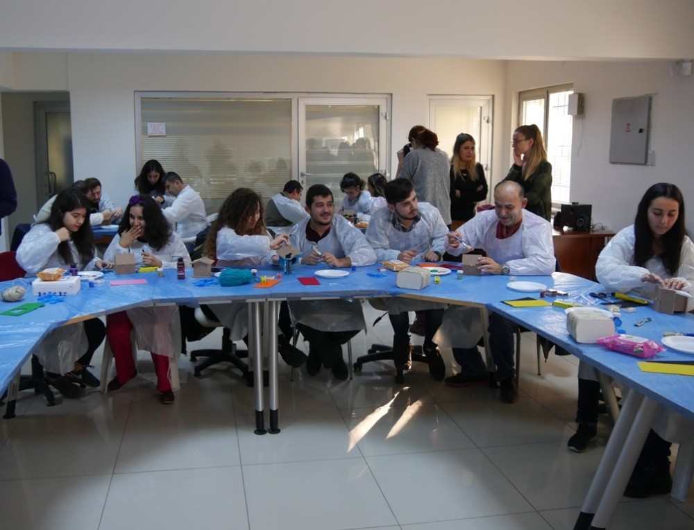 Bizim Evden Kuş Evleri