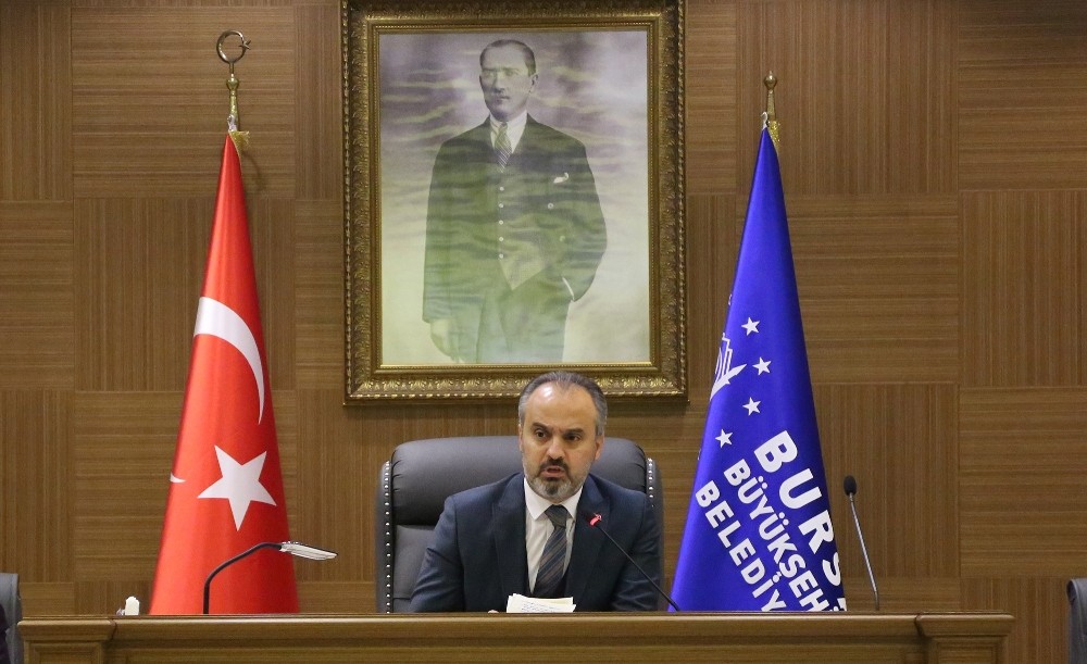 Bursada Yeni Başkanla Su Ve Ulaşımda İndirim Müjdesi