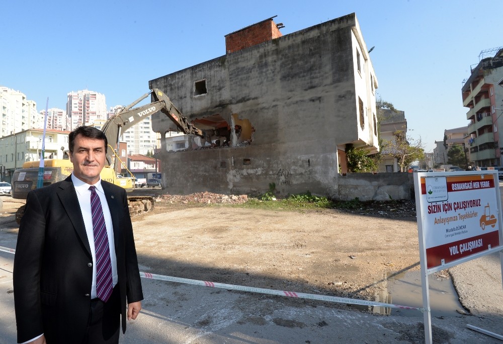 Doğanevler Özlenen Meydana Kavuşuyor