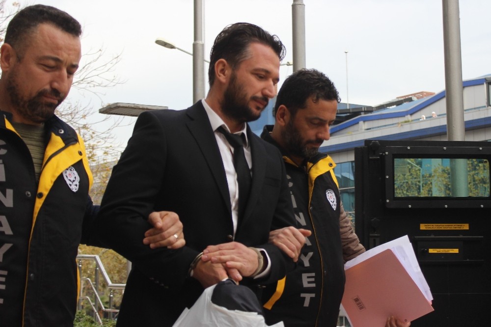 Domdom Kurşunu İle Başından Vurulan Genç Ağır Yaralandı