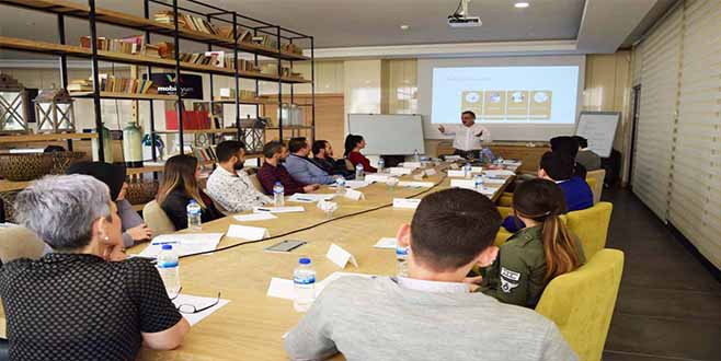 MOBiLiYUM ÇALIŞANLARI SERTiFiKALANDI