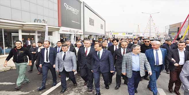 MOBiLYA FESTiVALi ESNAFIN YüZüNü GüLDüRDü