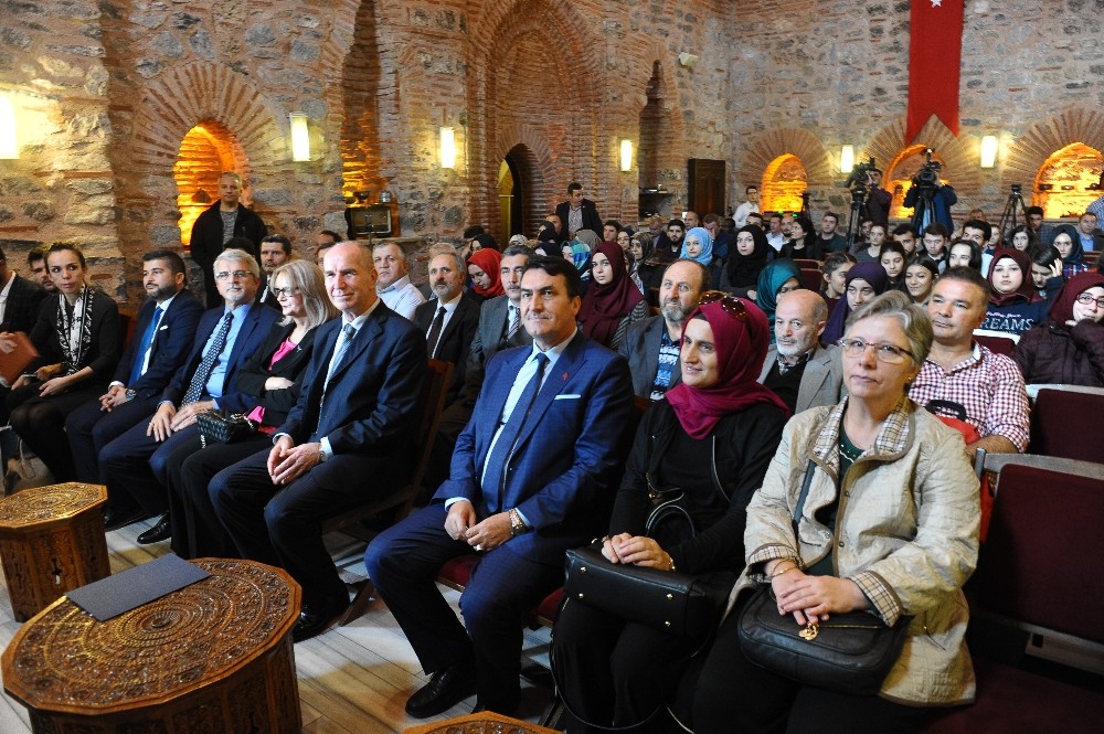 İzzetbegoviçi En Yakın Arkadaşı Anlattı