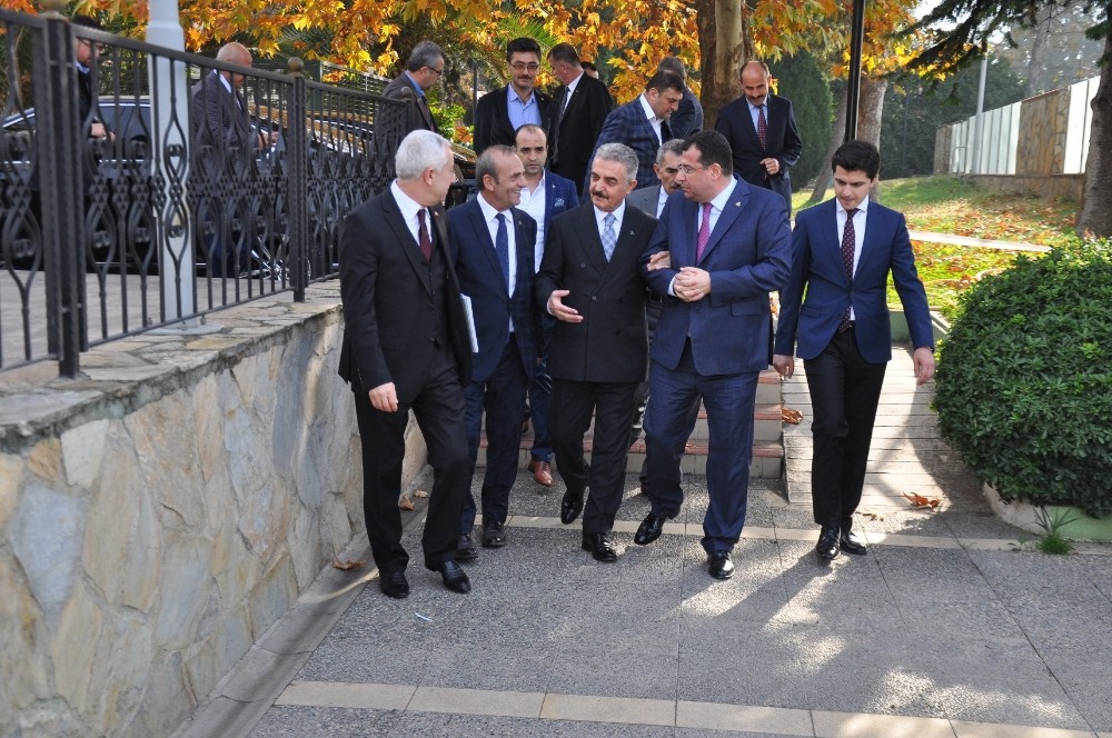 Mhp Bursa Teşkilatları İznikte Kampa Girdi