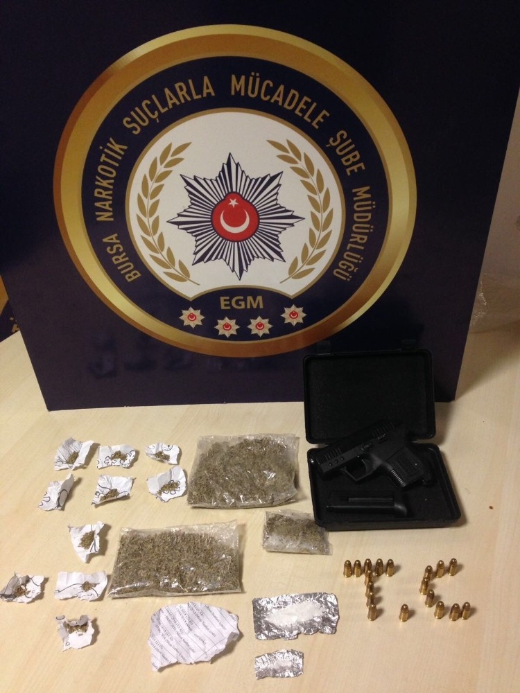 Narkotik Ekiplerinden Zehir Tacirlerine Darbe