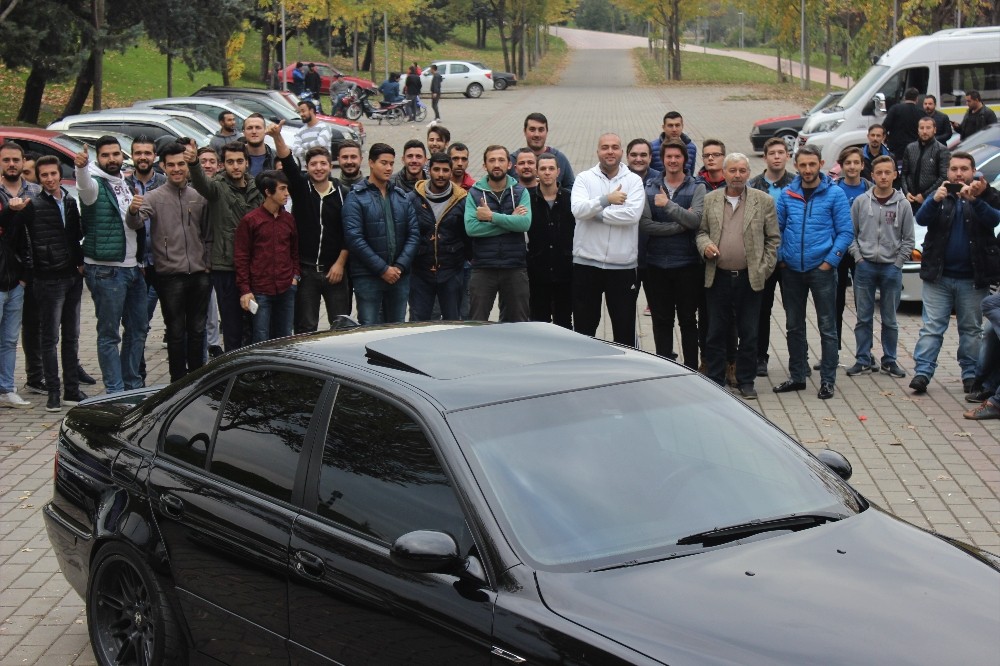Otomobil Tutkunları Toplandı, Cam Film Yasağını Protesto Etti