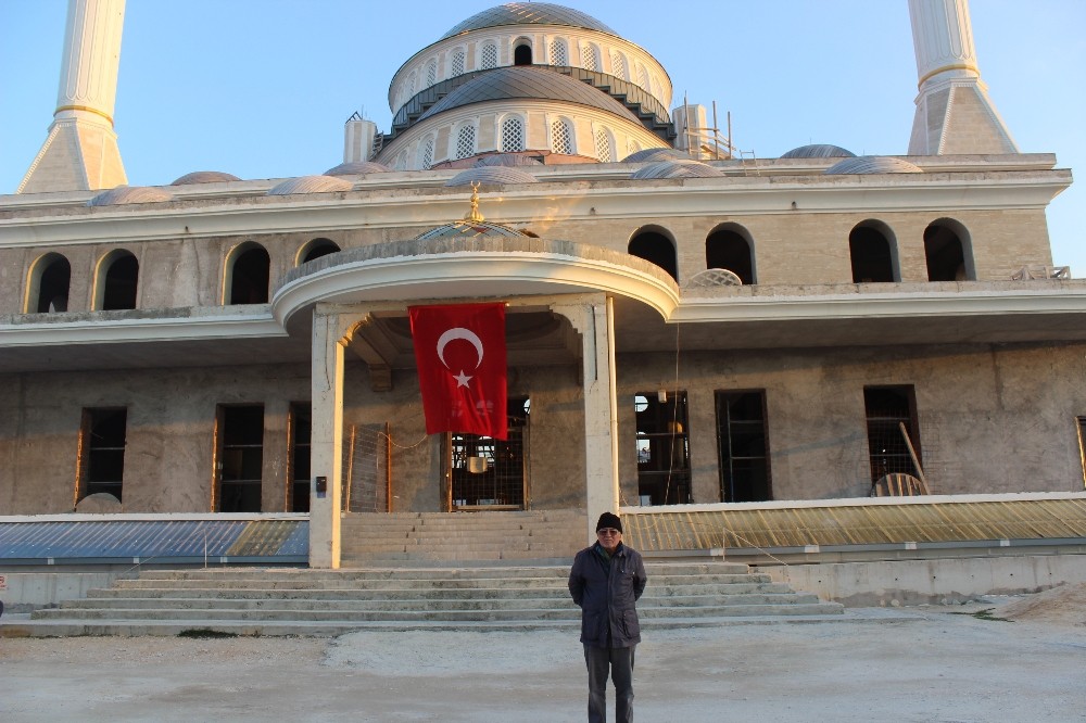 (Özel Haber) Satılık Caminin Tabelası İndi