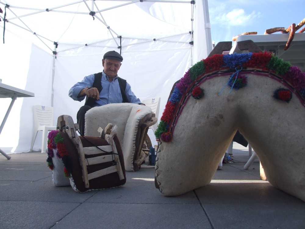 Son Semerci Teknolojiye Direniyor