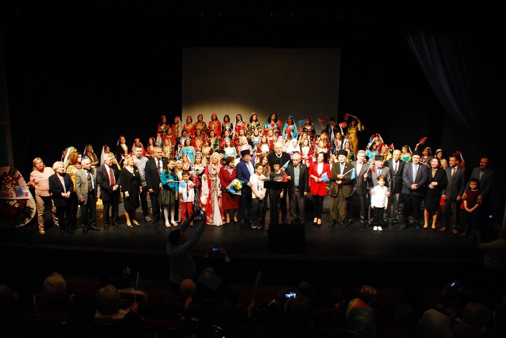 Türkülerin Dostluğu