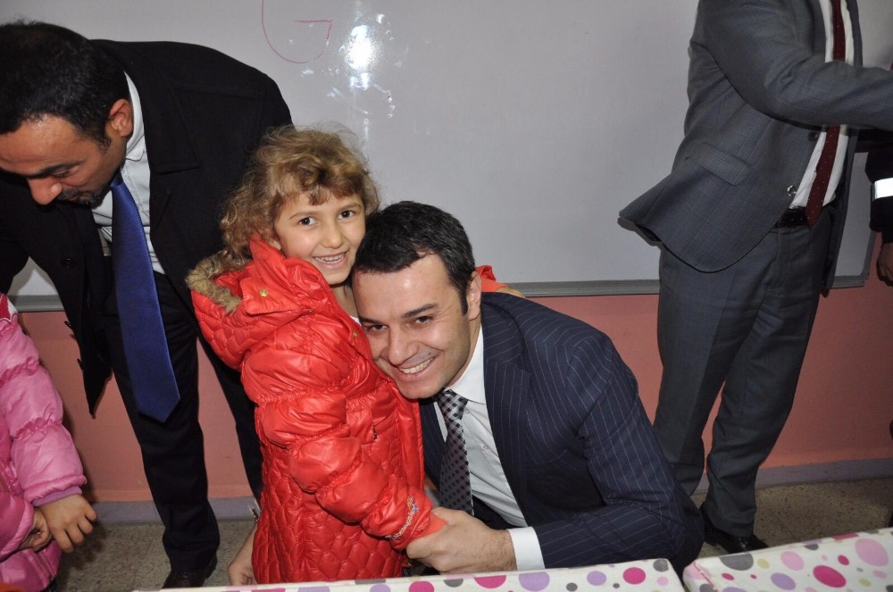 Uedaş Öğrencilerin İçini Isıttı