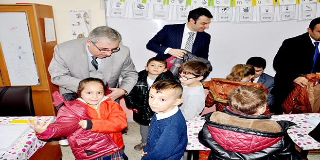 UEDAŞ ÖĞRENCiLERiN iÇiNi ISITTI