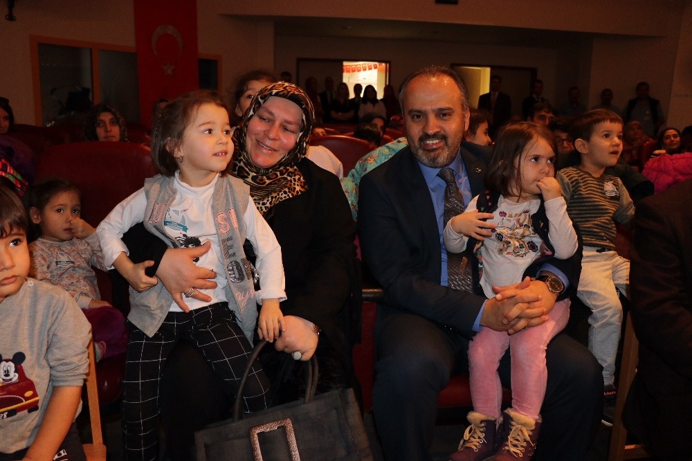 Aktaştan Hasta Çocuklara Moral