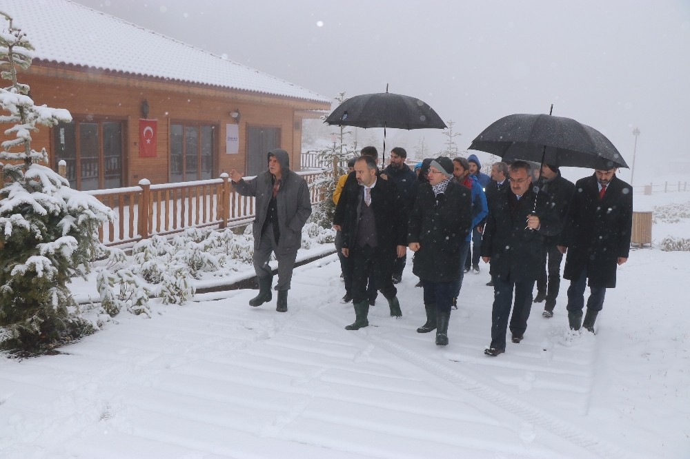 Aktaştan Kar Altında İnceleme