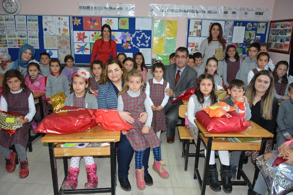 Arkadaşlarının Yeni Yıl Hayallerini Gerçekleştirdiler