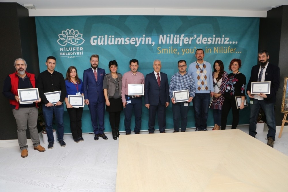 Başkan Bozbeyden Bisiklet Kullanan Ve Öneri Veren Personele Ödül