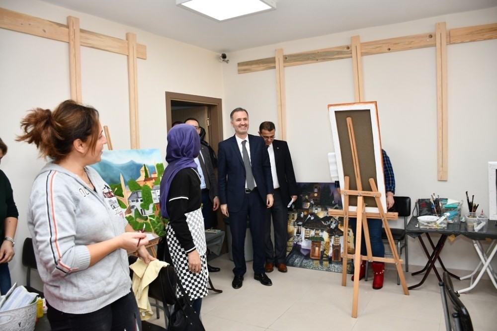 Başkan Taban İnesmek Kursiyerleriyle Bir Araya Geldi