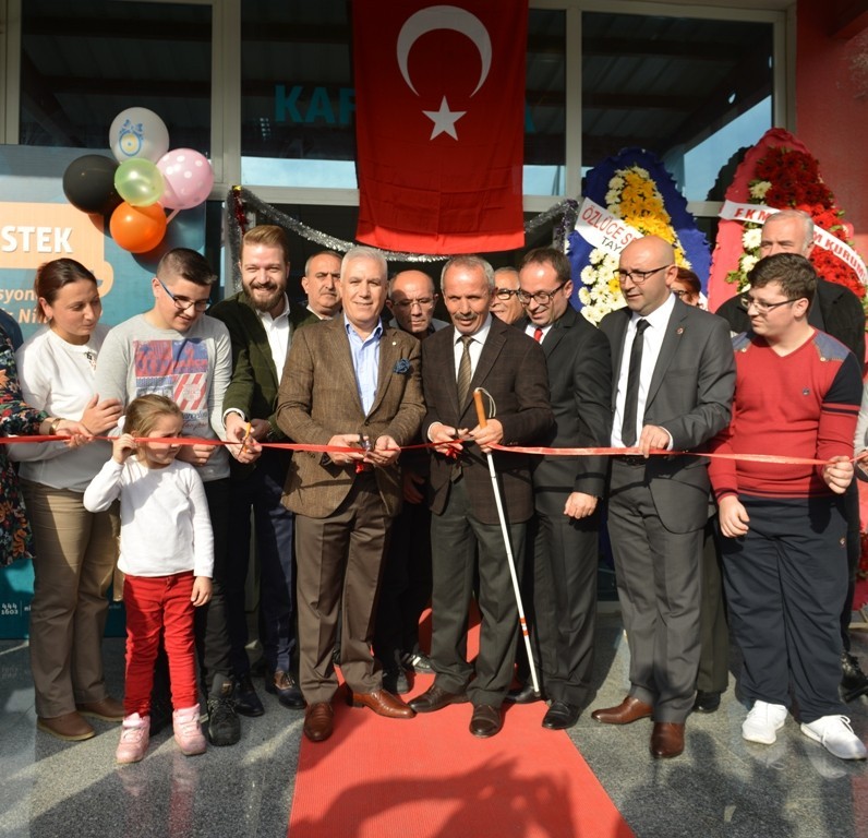 Buges Lokali Dünya Engelliler Gününde Açıldı