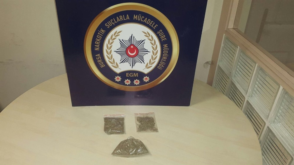 Bursada Uyuşturucu Operasyonu: 11 Gözaltı