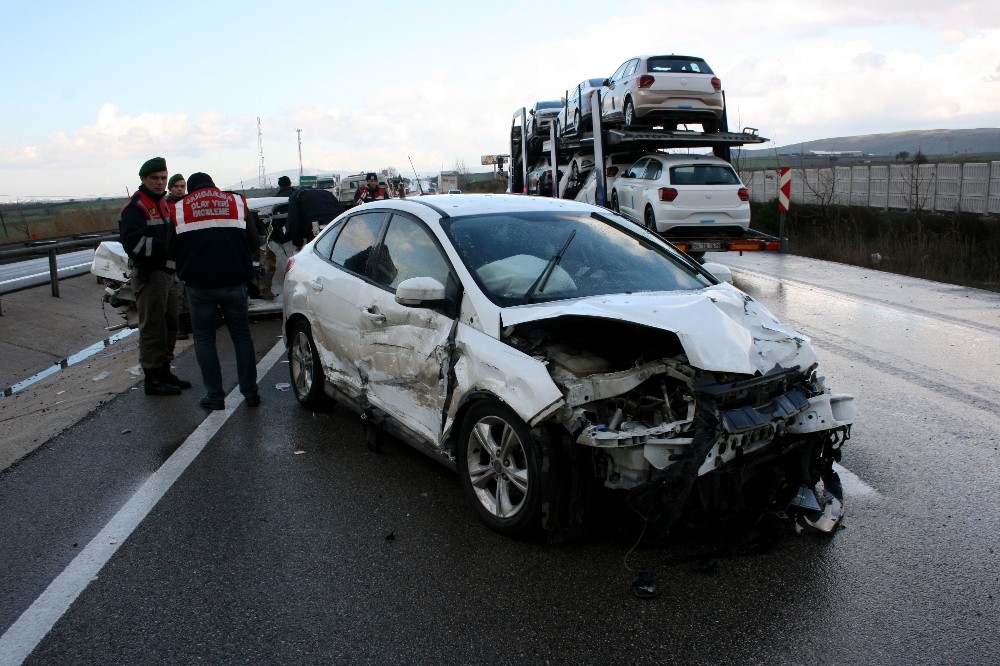 Bursada Zincirleme Facia: 2 Ölü, 8 Yaralı