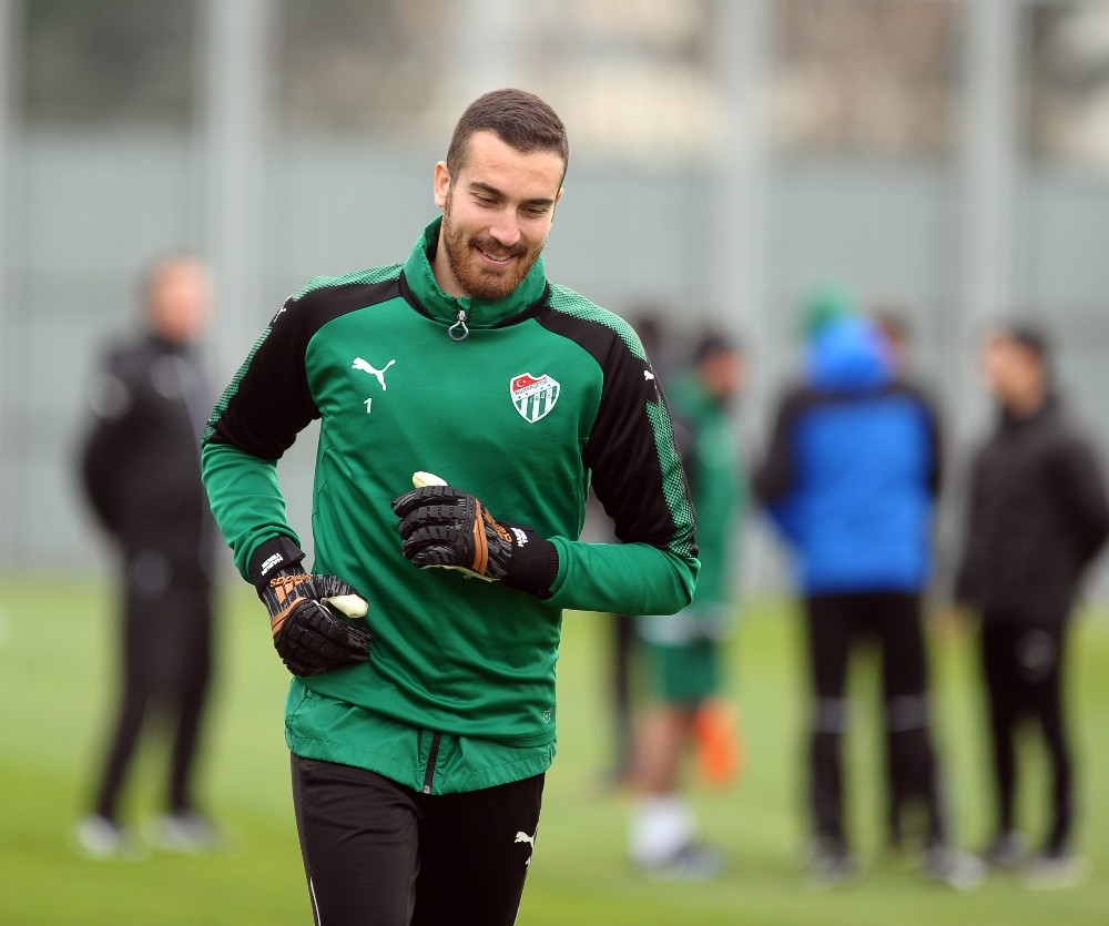 Bursaspor Gençlerbirliğine Hazırlanıyor