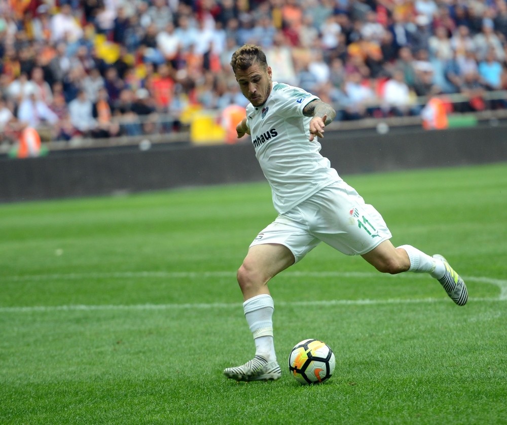 Bursasporda Deniz Yılmaz İle İpler Kopuyor