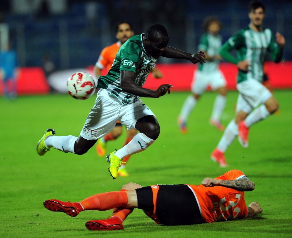 Bursasporun Konuğu Adanaspor