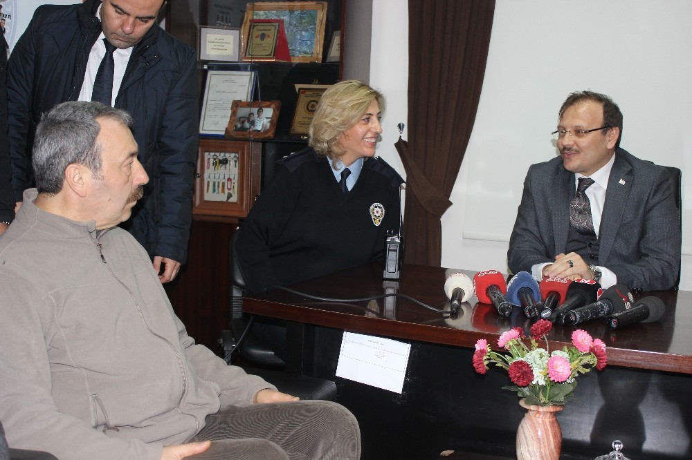 Çavuşoğludan Yenil Yıl Mesajı