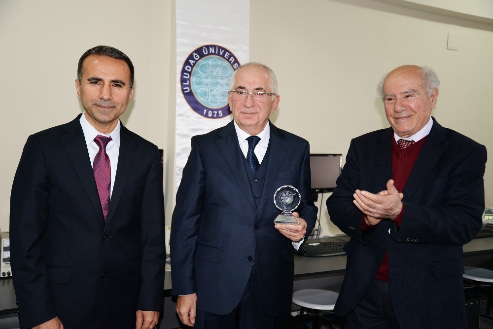 Elektronik Teknolojileri Laboratuvarı Çağa Ayak Uydurdu