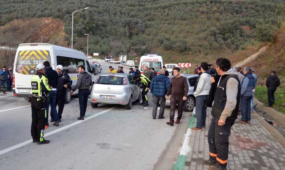 Gemlik Çevre Yolunda Kaza: 5 Yaralı