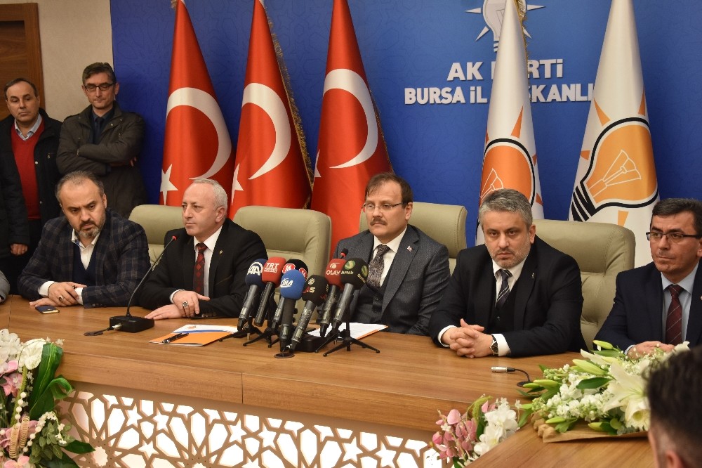 Hakan Çavuşoğlu 2002 Yılı İle Yeni Asgari Ücreti Kıyasladı