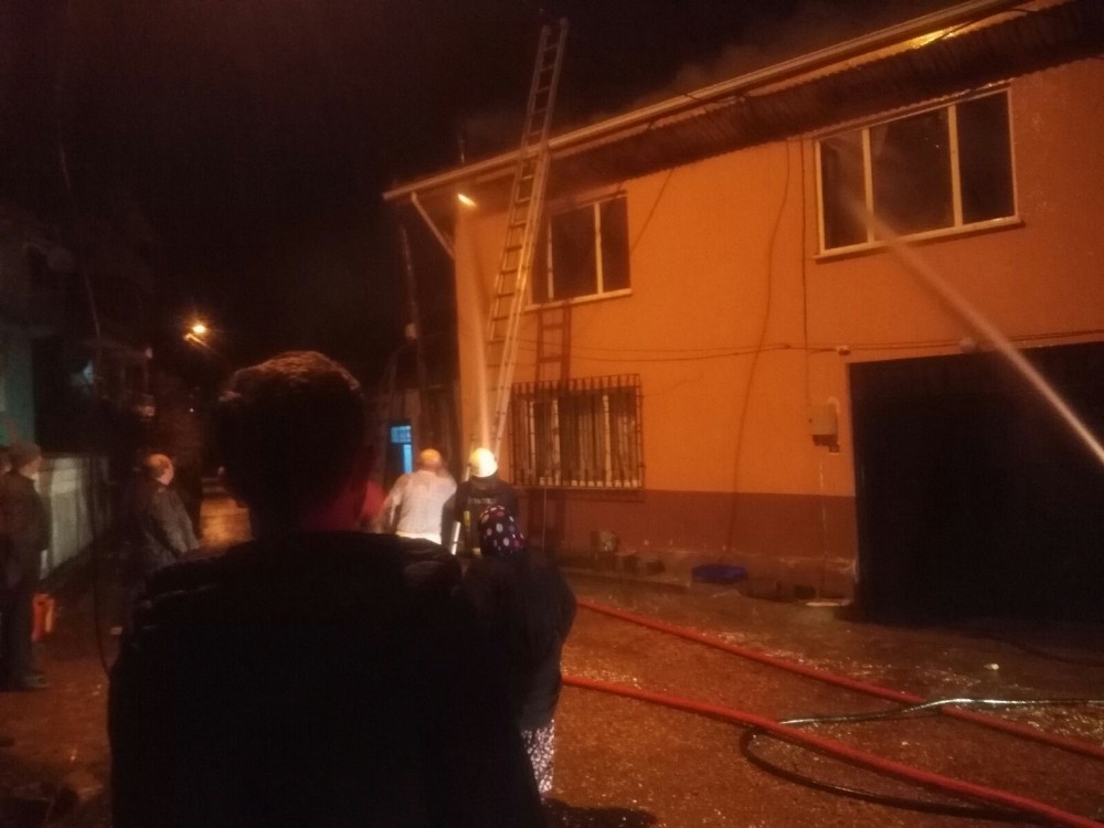 Kardeşlerin Evleri Alev Alev Yandı