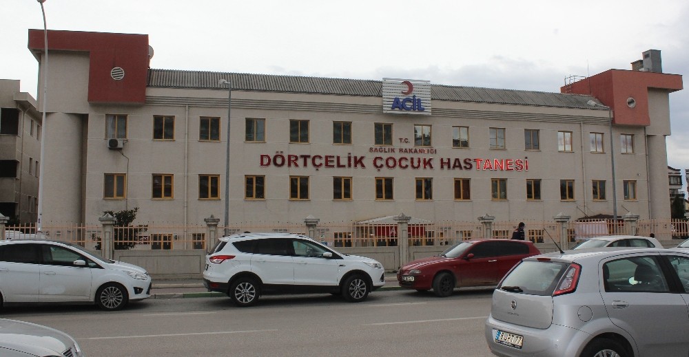 Ölümle Pençeleşen 4 Aylık Bebeğe Teşhis Konulamıyor