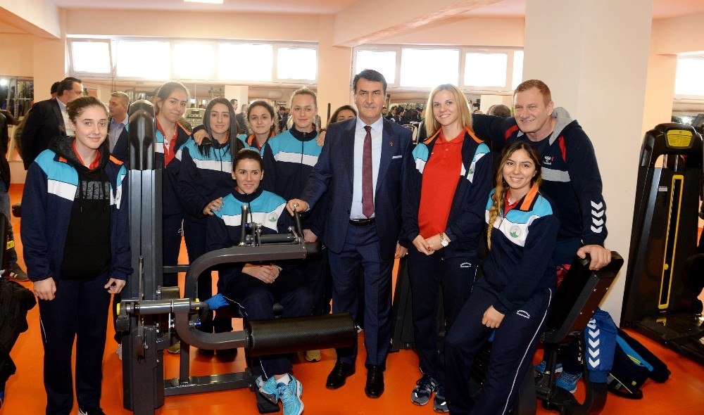 Ovaakça Spor Merkezine Kavuştu