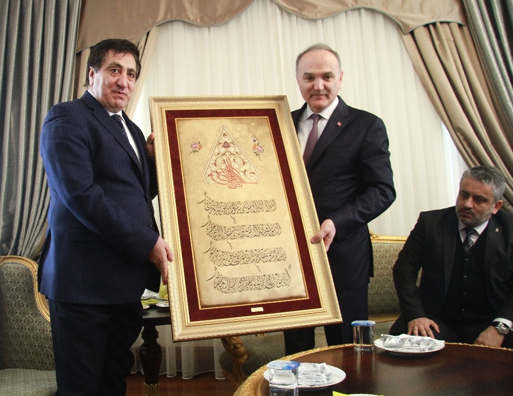 Özlü: Bursada Yapılacak Olan Bütün Yatırımları Destekleyeceğiz