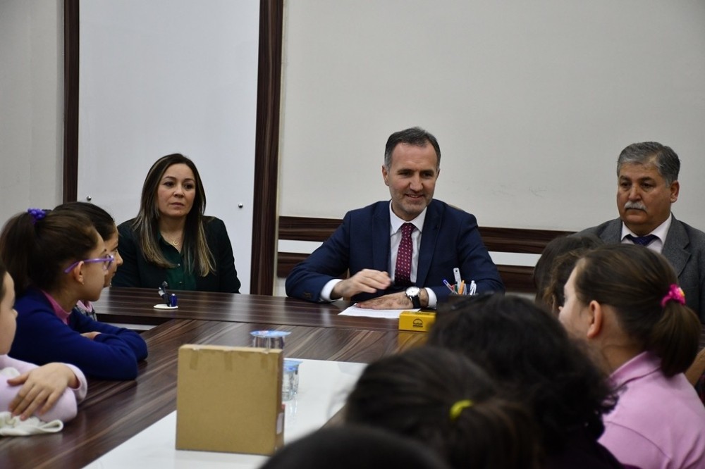 Taban Öğrencilerin Sorularını Cevapladı