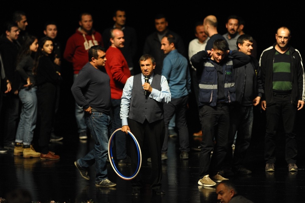 Uedaş Çalışanlarına Üstün Dökmenden Eğitim