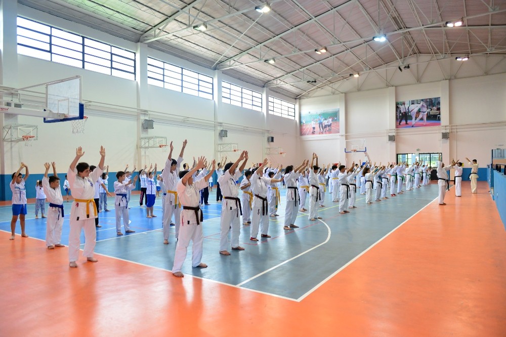 Yıldırımda Spor Okullarıyla Geleceğe Yatırım