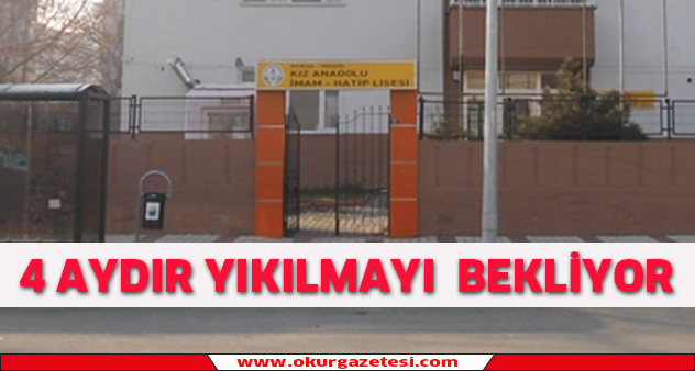 4 Aydır yıkılmayı bekliyor
