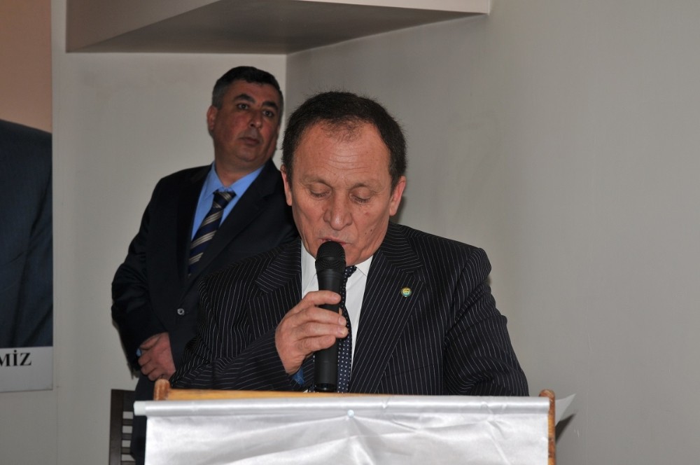 24 Yıllık Başkan 3 Yıl Daha Görev Yapmak Üzere Seçildi