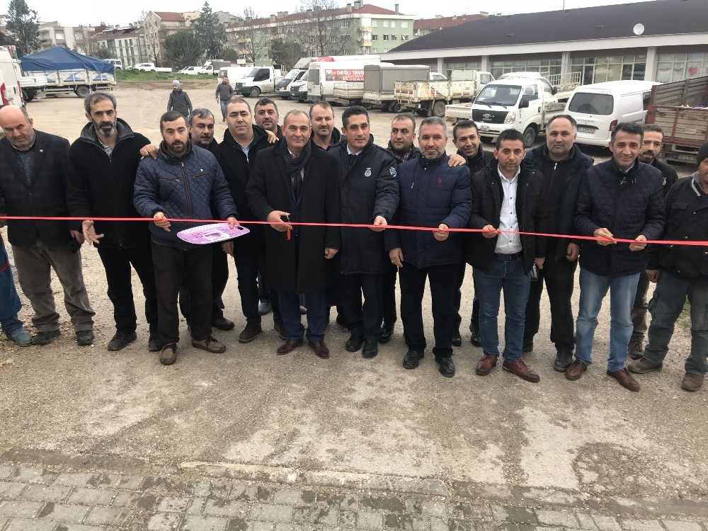 Aksu, Mazbatayı Almadan Kolları Sıvadı