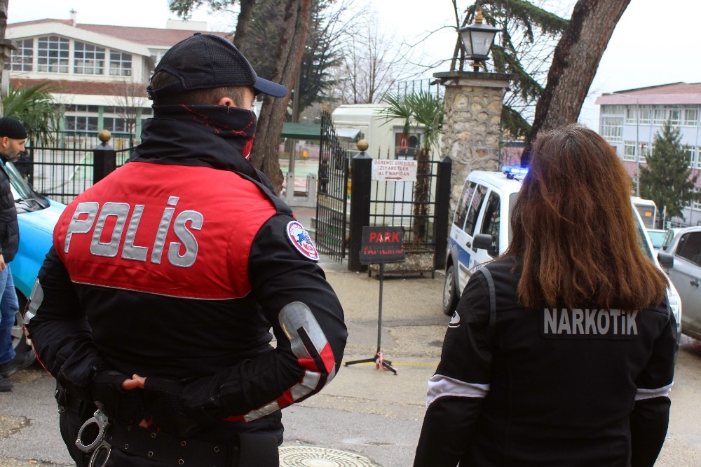 Bakanın Açıklamalarının Ardından Polis Zehir Tacirlerine Savaş Açtı