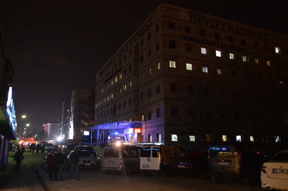 Boğazına Top Kaçan 8 Aylık Bebek Hayatını Kaybetti