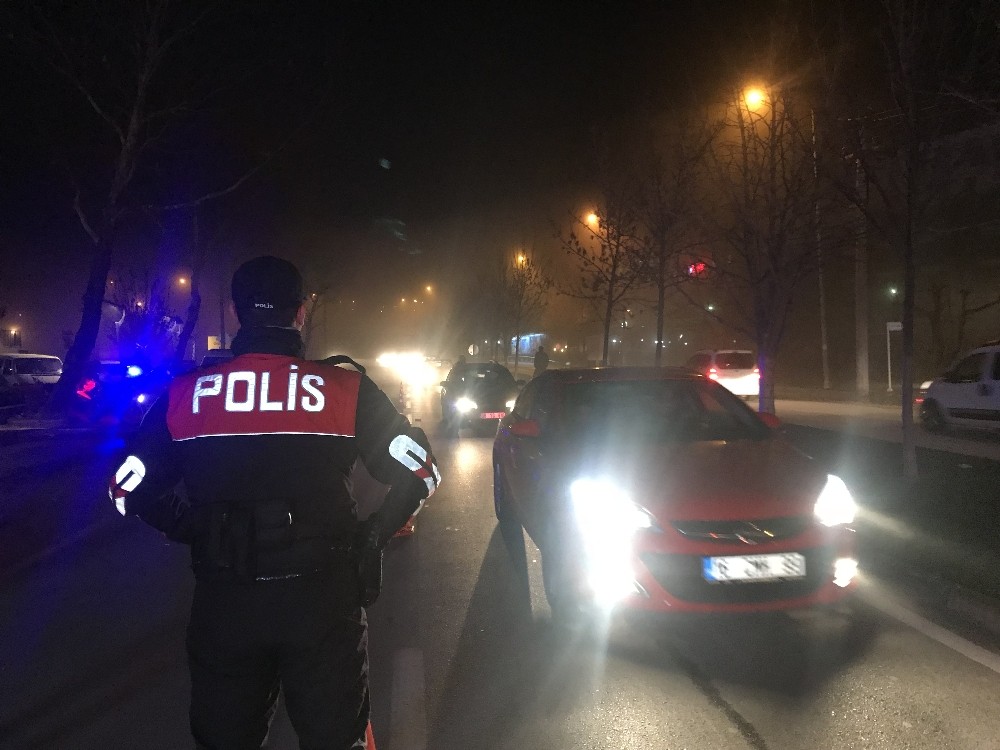 Bursa Yeni Yıla Huzurla Girdi