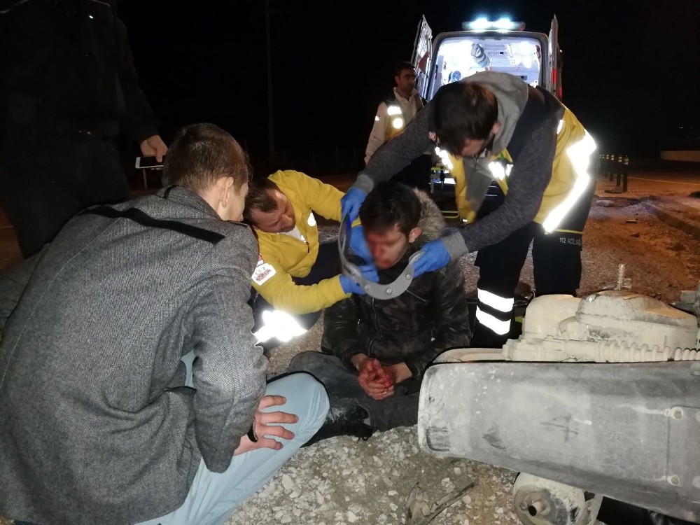 Darp Edilen Genç Motosikletiyle Kaza Yaptı